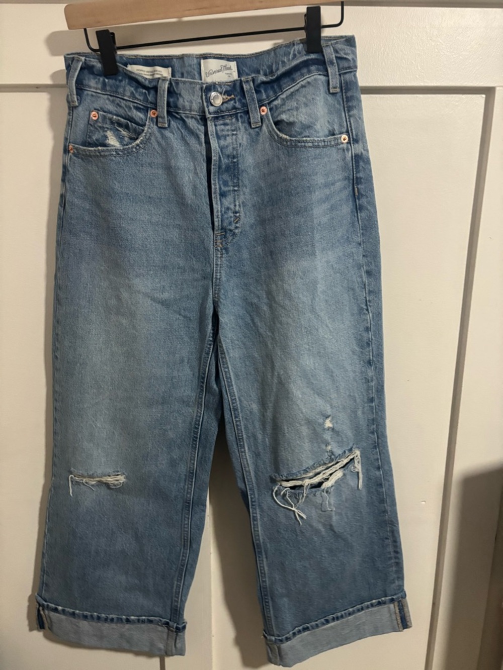 Universal Thread Light Wash Distressed Boyfriend Jeans